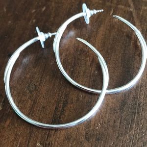 Stella and Dot silver hoop earrings